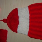 The Spaniard's shirt is burned in effigy in North London, while he's on a stadium tour making nice with the tea ladies. A full 27 years after the initial story was broken, he signs a seven-year deal with Sir Alex and co, while our good friend Red Top Reporter gets out his woolly hats and completes the circle of life.