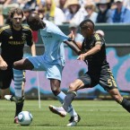 He was substituted for showboating and missing an open goal in L.A. (July 2011):
Mario had an open goal in a pre-season game against the L.A. Galaxy.
But instead of kicking it in, he tried to do a twirling backheel and missed.
Mancini was enraged, and pulled him out of the game on the spot.