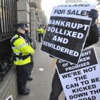 Eamon Reid, a member of the Labour party protesting against Government policy ahead of the budget today
Photo: Sasko Lazarov/Photocall Ireland