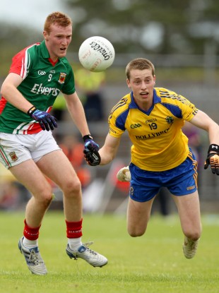 Mayo's Adam Gallagher and Nial McInerney of Roscommon.
