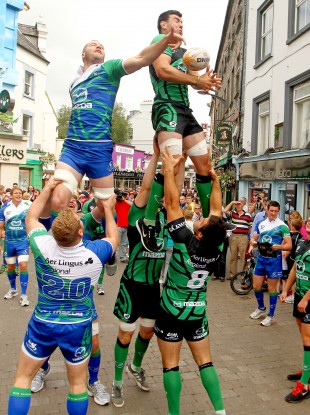 Connacht's David Gannon and Mick Kearney attempt a line-out on Shop Street.