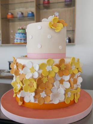 Mmm. Cake.
