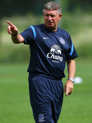 Sheedy coaching Everton's youth team.
