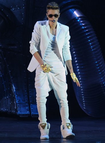 Justin Bieber gets classical makeover
